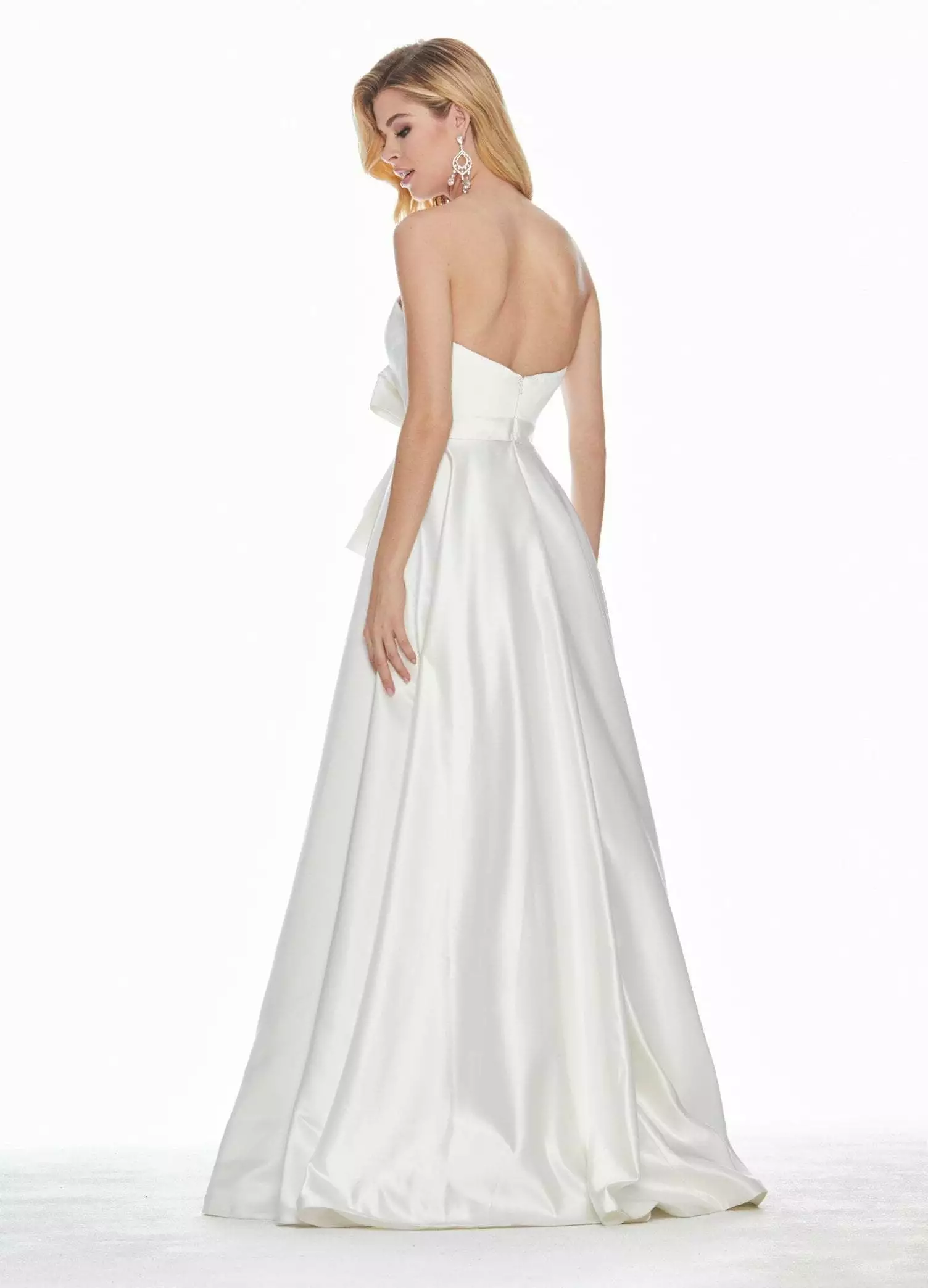 Ashley Lauren - 1367 Strapless Oversized Bow Satin A-Line Gown 9 Ashley Lauren - 1367 Strapless Oversized Bow Satin A-Line Gown - Image 7