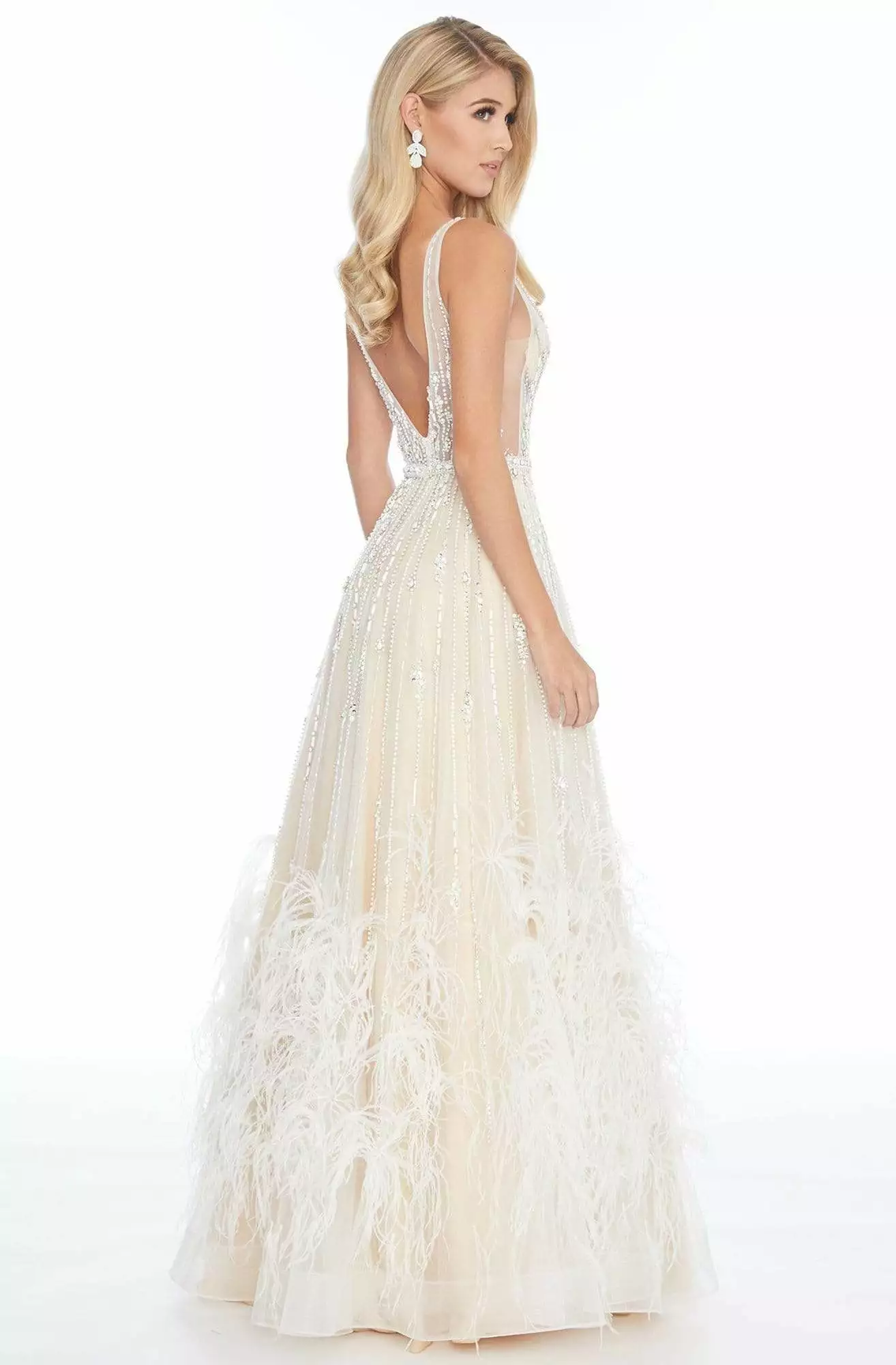 Ashley Lauren - 1902 Beaded Deep V-neck Feathered A-line Gown 5 Ashley Lauren - 1902 Beaded Deep V-neck Feathered A-line Gown - Image 3
