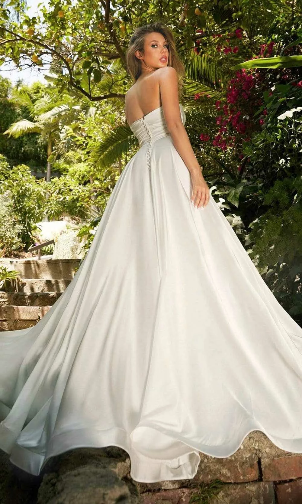 Cinderella Divine - CD0166W Sweetheart High Slit Bridal Dress 4 Cinderella Divine - CD0166W Sweetheart High Slit Bridal Dress - Image 2