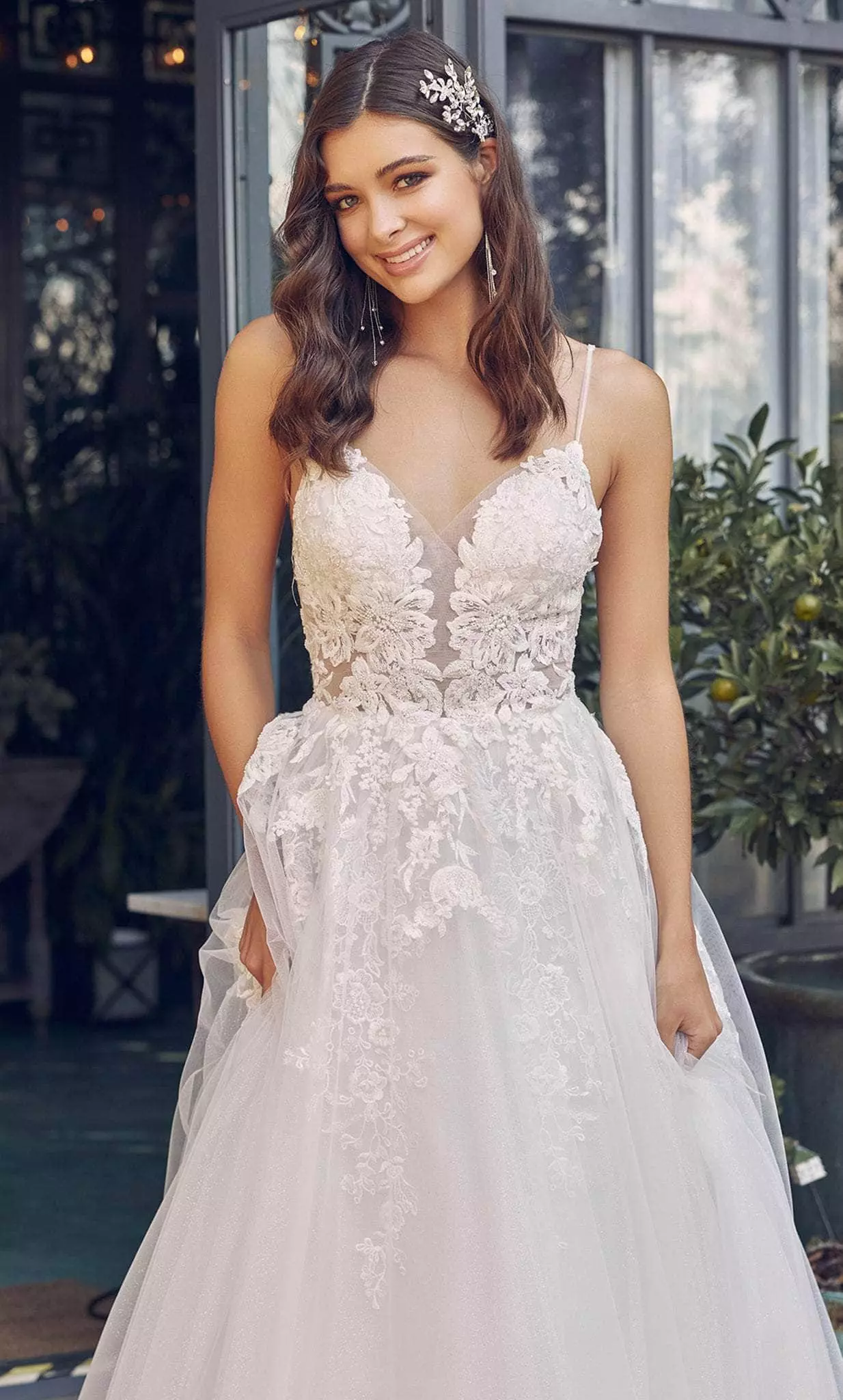 Nox Anabel JE933 - Embroidered Bridal Gown 6 Nox Anabel JE933 - Embroidered Bridal Gown - Image 4