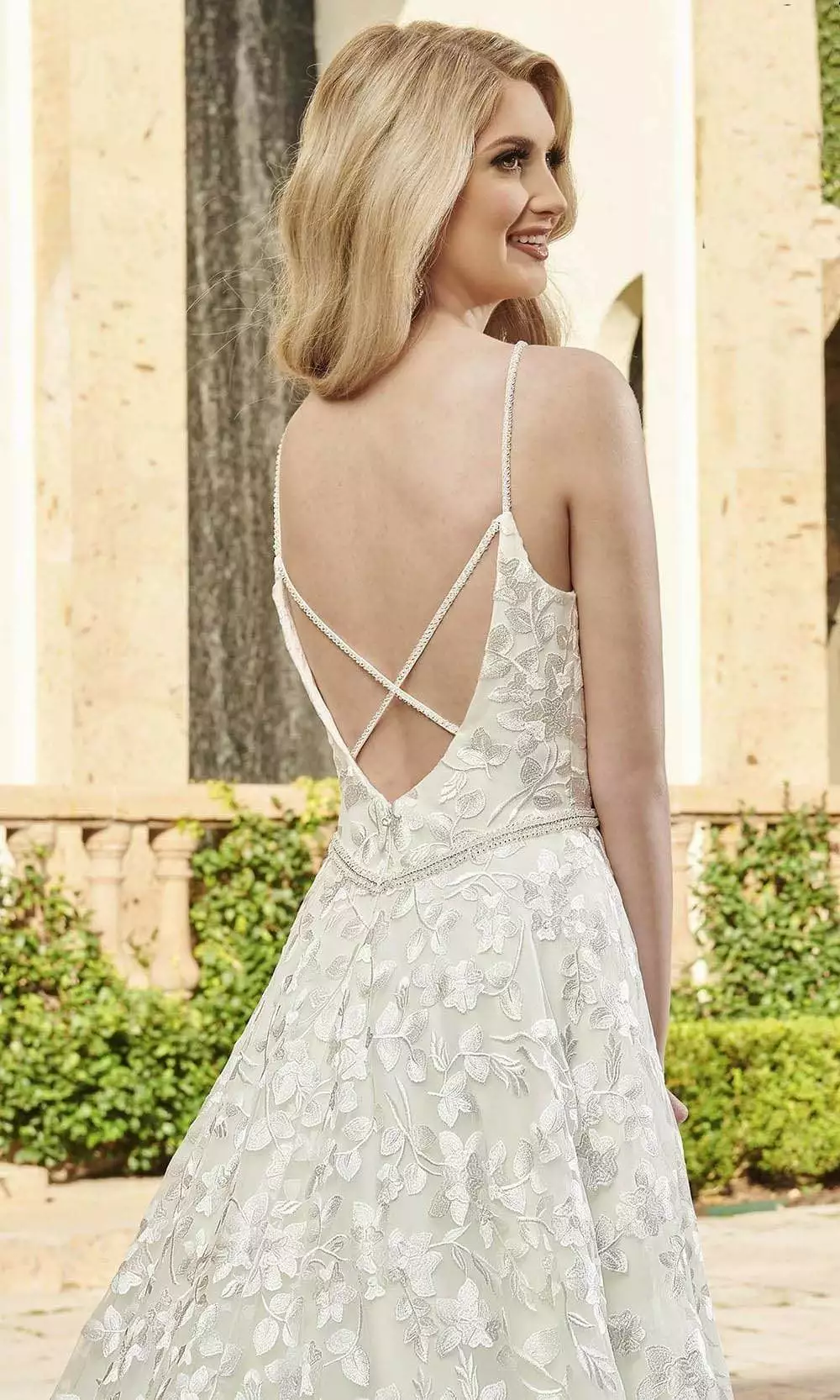 Rachel Allan - M793 Floral Embroidered A-line Bridal Gown 6 Rachel Allan - M793 Floral Embroidered A-line Bridal Gown - Image 4