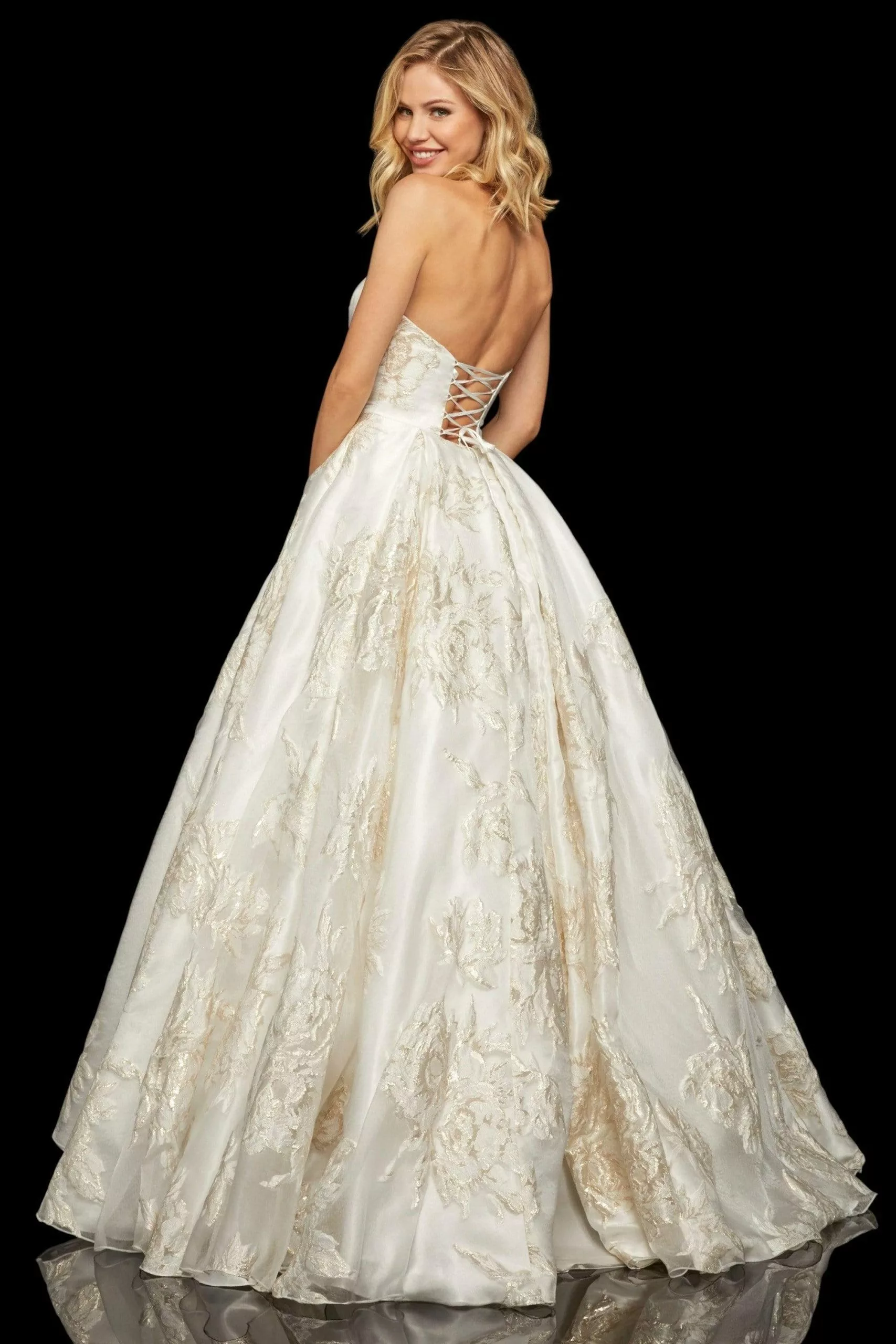 Sherri Hill - 52952 Sweetheart Long A-line Printed Dress 4 Sherri Hill - 52952 Sweetheart Long A-line Printed Dress - Image 2